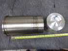 226-1913 7e8700 1979322 Mahle New Cylinder Sleeve And Piston For Caterpillar