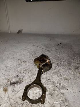 304.ac1n16 Acura Tlx 2016 Piston