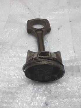 3x800-7-2-2 Acura 304.ac1u11 Piston With Connection Rod 2.4l A/t 2011 Tsx