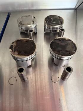 K542m81 Acura Wiseco Pistons Integra Ls Gsr B16a2 B18c1 B18a/b 81mm Bore 8.8 1- 9.8 1