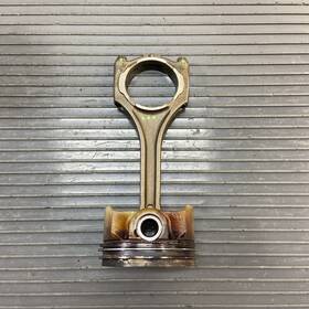079107104ck Audi 2015-2018 Rs7 4g8 4.0l Engine Piston With Connection Rod Oem