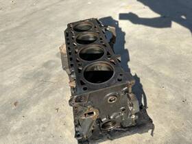 11111270646 Bmw E21 320i 1.8l M10 Engine Block Housing Oem#83287