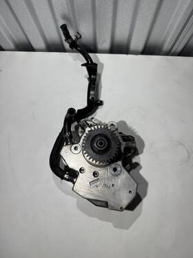A6420103043 Bosch Mercedes Gl320 E320 Cdi Bluetec Turbo Diesel Engine High Pressure Fuel Pump Oem
