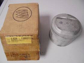 1354591 Buick 1399211 425 Piston And Pin Nos Nailhead Std Hi Fd Jm 1 Single
