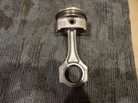 212652 Ferrari 179510 360 - Piston And Con Rod P/n
