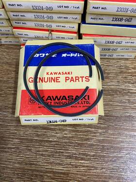 13008-042 Kawasaki 13024-049 Genuine Parts Piston Rings 13025-045