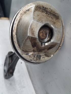 Ea60-1051 Mazda 2012-2013 3 2.0l Engine Piston With Connecting Rod 1 Ea60 1051 M136