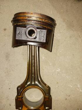 1040306217 Mercedes 1040301317 M104 Standard Rod Piston 104.980 300sl 300ce 3.0