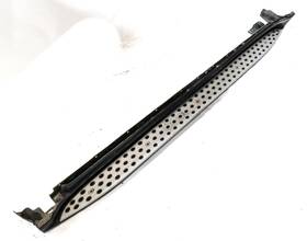 1646900110 Mercedes 2009 Gl320 X164 Left Driver Side Step Runner Running Board