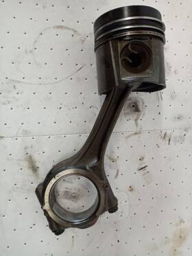 Mercedes 313.flhc04 Mbe900 4cyl. Connecting Rod 303 3 R5f 8190993