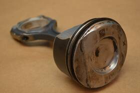 Mercedes Benz 1302430180912 2013 W212 E350 3.5l V6 Single Engine Motor Piston With Connecting Rod