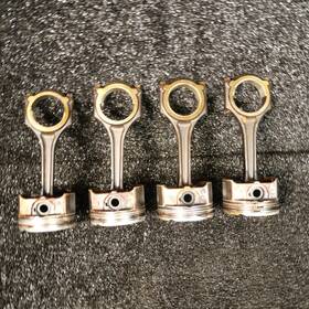 A2540305000 Mercedes-benz C300 Engine Connecting Rod With Piston Set Of 4 2022 Oem