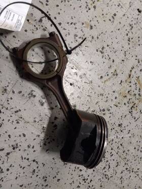 304.ms1411 Mitsubishi 2011 Outlander Fwd Piston