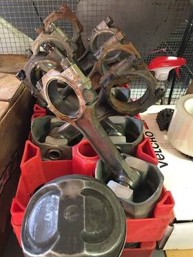 2531505 Mopar 64 -426 Race Hemi Rods And Pistons
