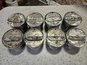 L2295 Mopar 440 Pistons Trw .030