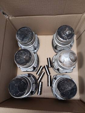 Porsche 91110391802 Lot 3 Very Nice Used Original Genuine 911s 2.2 9.8 1 Pistons 84p8 1/70