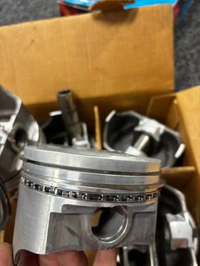 7060p Sealed Power 454 Chevy Forged Pistons .060 Over Mini Dome With Rings Balance