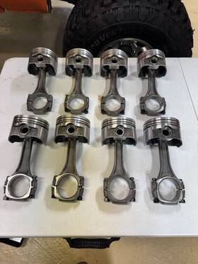 L2399af30 Sealed Power 454ci Open Chamber Pistons 030 Inch Over Piston Dia. 4.280 And Rods