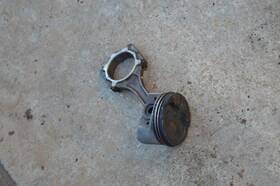 304.to1689 Toyota 1989 1990 1991 1992 1993 1994 1995 Pickup Engine Piston Rod 3vze