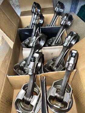 L2166 Trw Set Of 8 Sb Chevy 327 L-79 .030 Pistons Connecting Rods With Arp Bolts