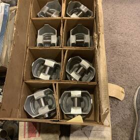L2239nf Trw L2239n Forged Piston Chevy 427 425 435 450 L89 .060 3/8ft Dome 11 1 Used