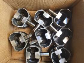 L2488 Trw 302 Ford Forged 4.060 Pistons Set Of 8