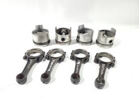 304.vw1c71 Volkswagen 1971 Karmann Ghia 1600 Oem Set Of 4 Pistons With Connecting Rods