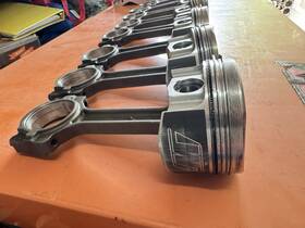 12456108 Wiseco Ls1 5.3 Forged Piston And Gen 4 Connecting Rod - Set Of 8 Ls