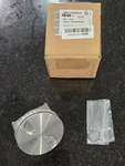 2010-2015 Nos Oem Engine Piston For Chevrolet Camaro Ss 6.2L V8 19208471. Fixed Price $97.66.