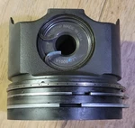 Damaged Detroit A4720303317 Piston Assembly Kit. Fixed Price $150.00.